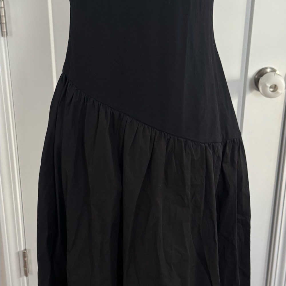 Marcella Elegant Black Maxi Dress - Picture 8 of 11